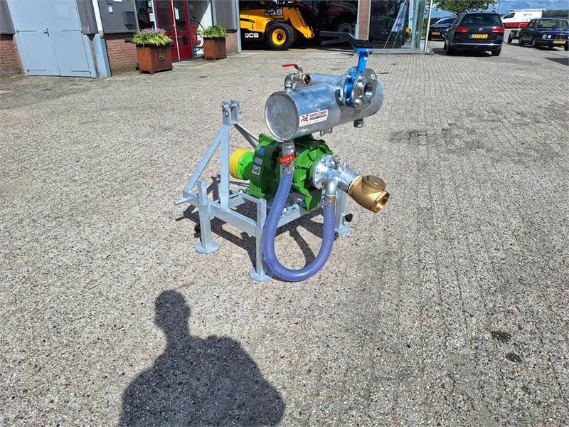 Rovatti T3K80/2E PTO pomp op bok - Uzkarināmais miglotājs: foto 4 Rovatti T3K80/2E PTO pomp op bok - Uzkarināmais miglotājs: foto 4