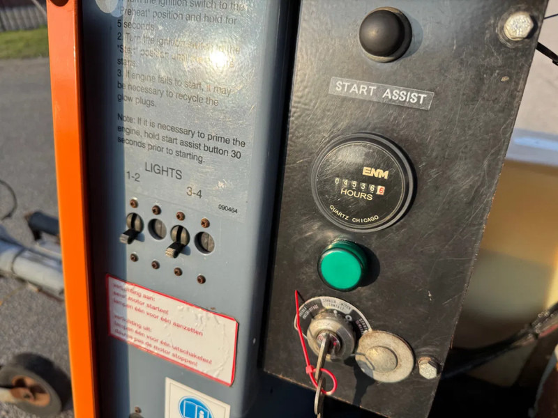 Apgaismojuma stabs Doosan Allmand Night-Light Pro mobiele lichtmast LED: foto 11