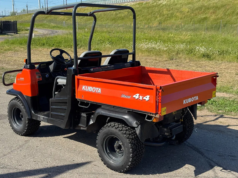 Kubota RTV 900 4X4 - Motobloks: foto 4 Kubota RTV 900 4X4 - Motobloks: foto 4