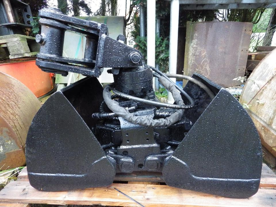 Greifer für Minibagger 40 cm für Verachtert CW05 (MWST ausweis.) - Greifera kauss - Celtniecības tehnika: foto 1 Greifer für Minibagger 40 cm für Verachtert CW05 (MWST ausweis.) - Greifera kauss - Celtniecības tehnika: foto 1