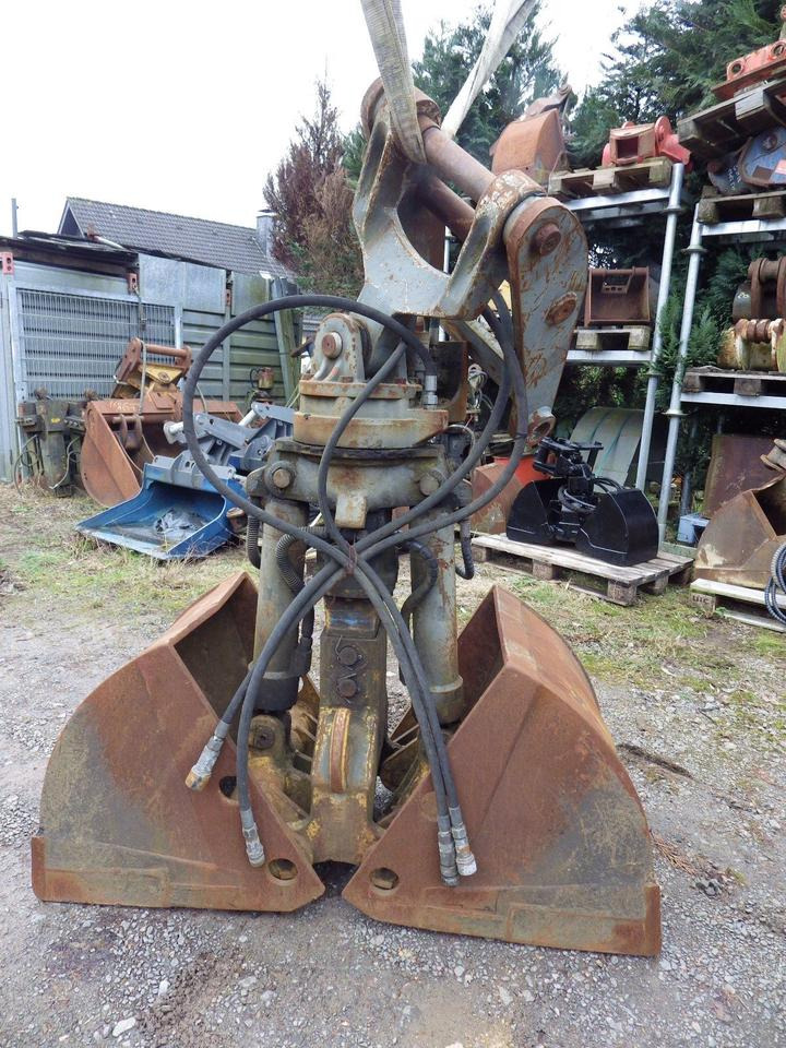 Liebherr GM8 GM10 Greifer 600 mm SB mit SW48 Adapter - Greifera kauss - Celtniecības tehnika: foto 1 Liebherr GM8 GM10 Greifer 600 mm SB mit SW48 Adapter - Greifera kauss - Celtniecības tehnika: foto 1