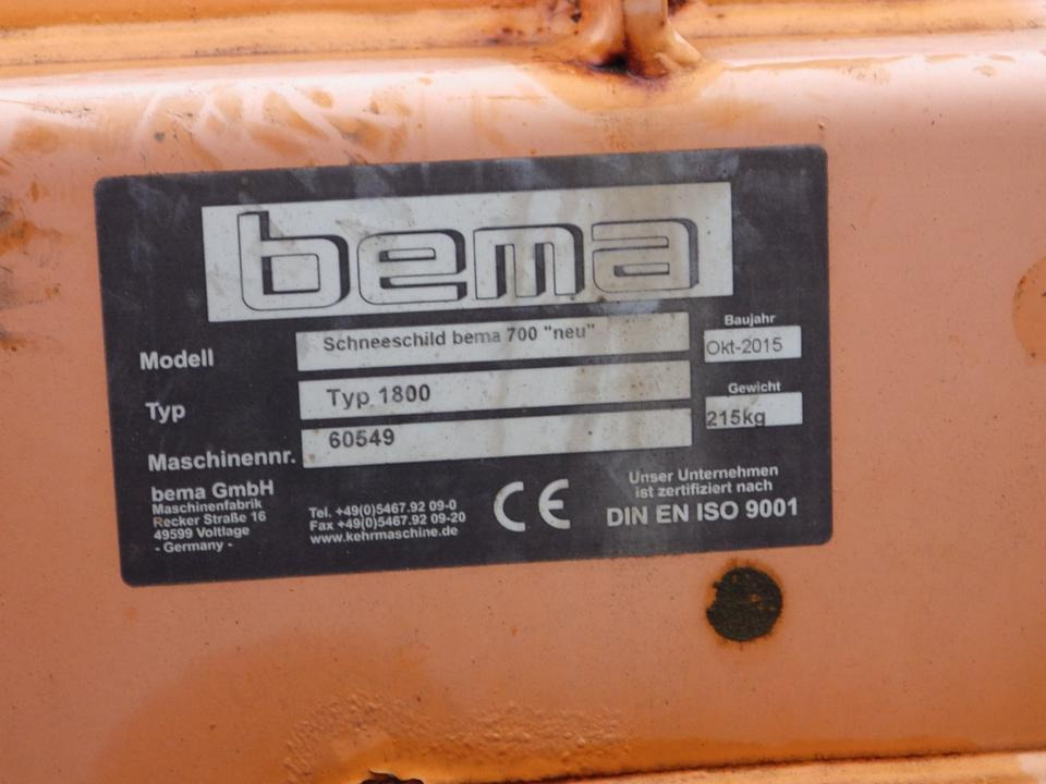 Schneeschild + Kehrmaschine für KRAMER 350 180 112 - Sniega arkls: foto 2 Schneeschild + Kehrmaschine für KRAMER 350 180 112 - Sniega arkls: foto 2