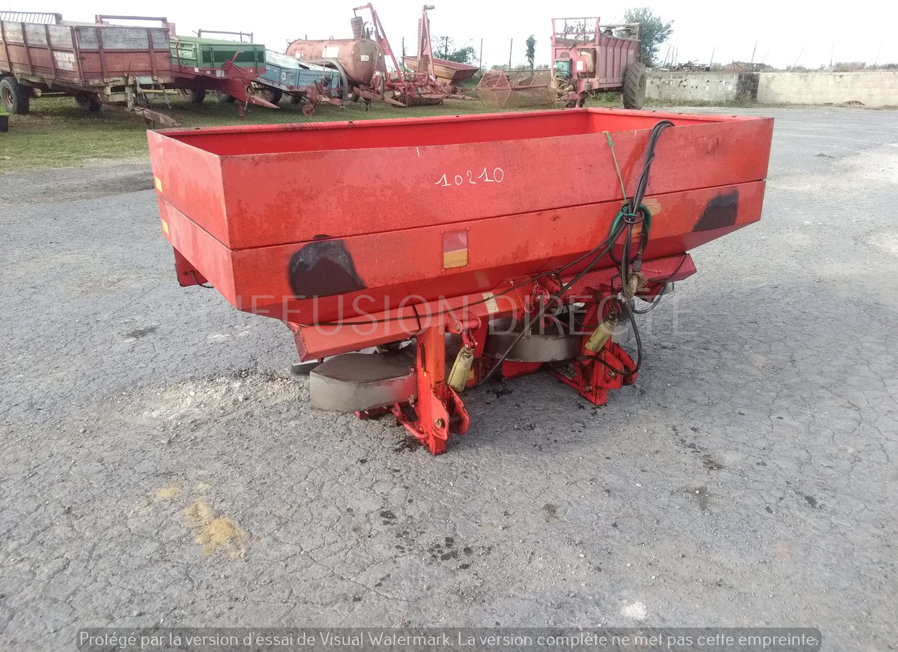 AGRAM DISTRIBUTEUR D'ENGRAIS JET SPREAD 281 - Minerālmēslu izkliedētājs: foto 2 AGRAM DISTRIBUTEUR D'ENGRAIS JET SPREAD 281 - Minerālmēslu izkliedētājs: foto 2