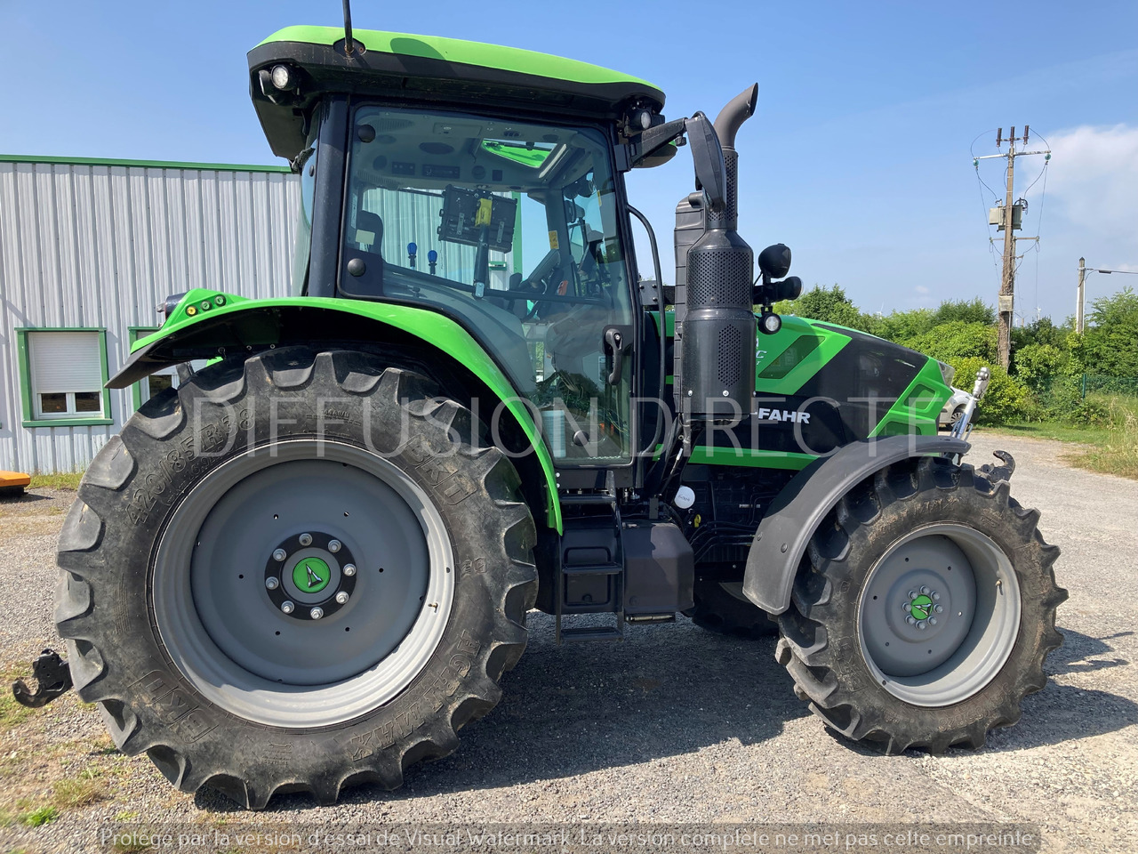 DEUTZ-FAHR TRACTEUR AGRICOLE 6125 C RV SHIFT - Traktors: foto 2 DEUTZ-FAHR TRACTEUR AGRICOLE 6125 C RV SHIFT - Traktors: foto 2