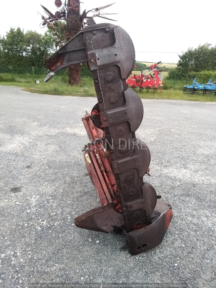 KUHN FAUCHEUSE GMD 44 - Smalcinātājs ar sānu nobīdi: foto 2 KUHN FAUCHEUSE GMD 44 - Smalcinātājs ar sānu nobīdi: foto 2