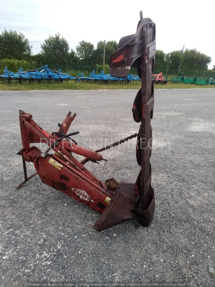 KUHN FAUCHEUSE GMD 44 - Smalcinātājs ar sānu nobīdi: foto 3 KUHN FAUCHEUSE GMD 44 - Smalcinātājs ar sānu nobīdi: foto 3