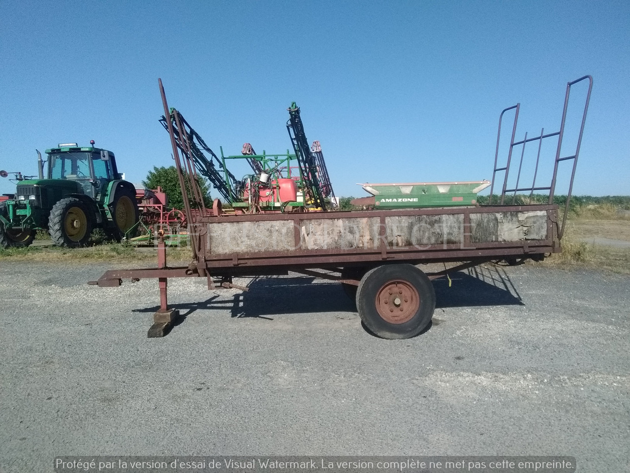 SIMONNEAU BENNE FOURRAGERE 3.5 T - Lauksaimniecības piekabe-pašizgāzējs: foto 2 SIMONNEAU BENNE FOURRAGERE 3.5 T - Lauksaimniecības piekabe-pašizgāzējs: foto 2