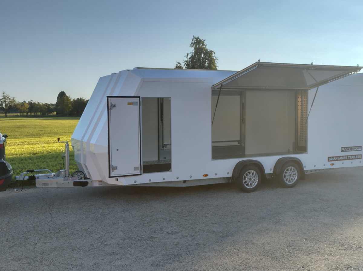 BRIAN JAMES TRAILERS RaceSport 340-5510 - Piekabe autovedējs: foto 1 BRIAN JAMES TRAILERS RaceSport 340-5510 - Piekabe autovedējs: foto 1