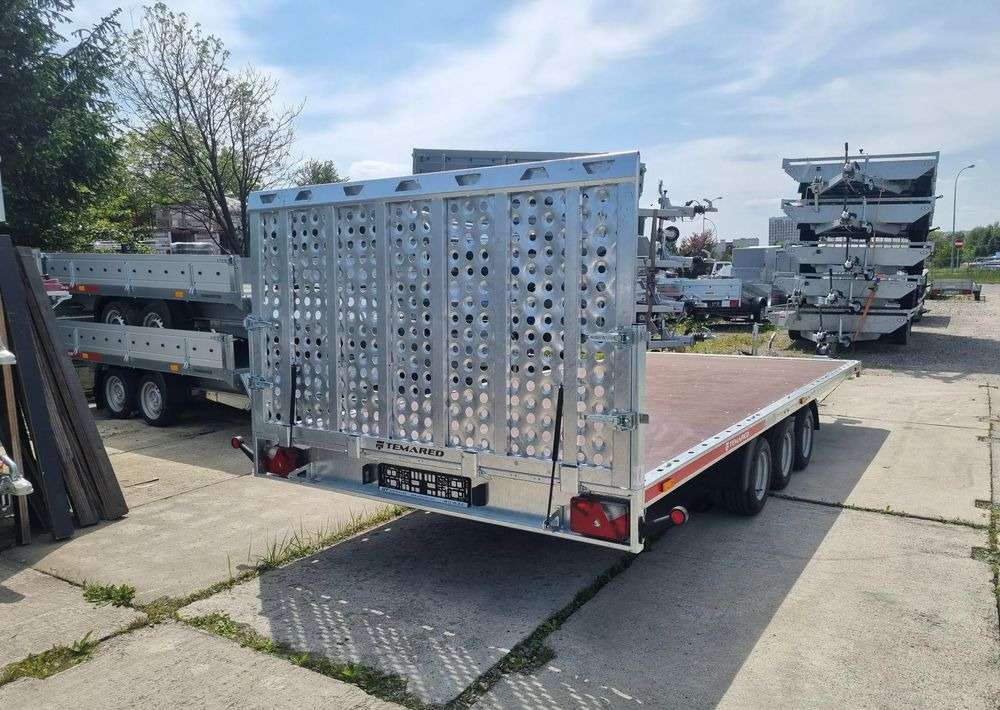 TEMARED UNIVERSAL 5121/3 3.5T R10C SKLEJKA - Piekabe autovedējs: foto 3 TEMARED UNIVERSAL 5121/3 3.5T R10C SKLEJKA - Piekabe autovedējs: foto 3