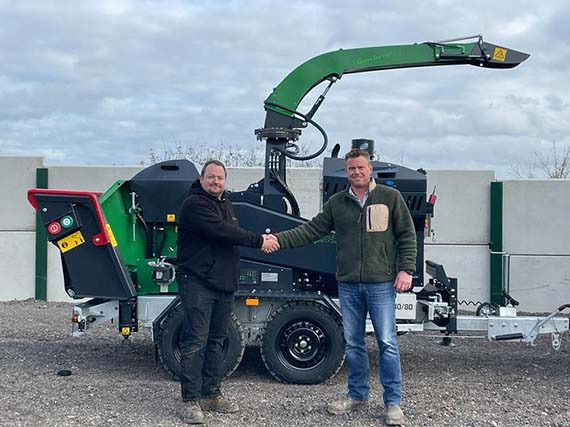 UFKES Greentec Jaguar 40-80 3.5T - Meža tehnika, Piekabe: foto 2 UFKES Greentec Jaguar 40-80 3.5T - Meža tehnika, Piekabe: foto 2