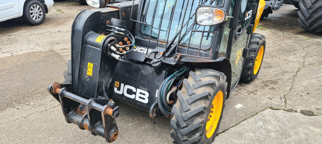 2011 JCB 515-40 Telescopic handler - Teleskopiskais iekrāvējs: foto 4 2011 JCB 515-40 Telescopic handler - Teleskopiskais iekrāvējs: foto 4
