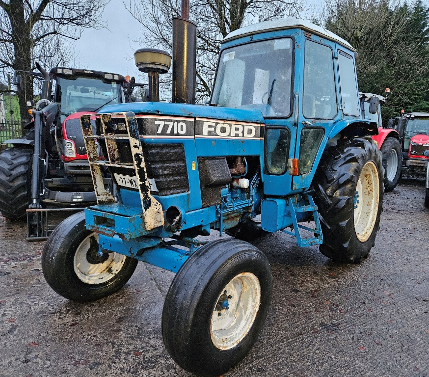 Ford 7700 2wd Tractor - Traktors: foto 2 Ford 7700 2wd Tractor - Traktors: foto 2