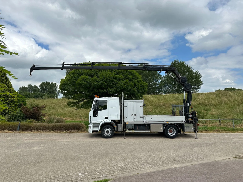 Iveco EuroCargo 120 manual haib 099 Hiduo remote - Kravas automašīna ar slēgto virsbūvi: foto 4 Iveco EuroCargo 120 manual haib 099 Hiduo remote - Kravas automašīna ar slēgto virsbūvi: foto 4