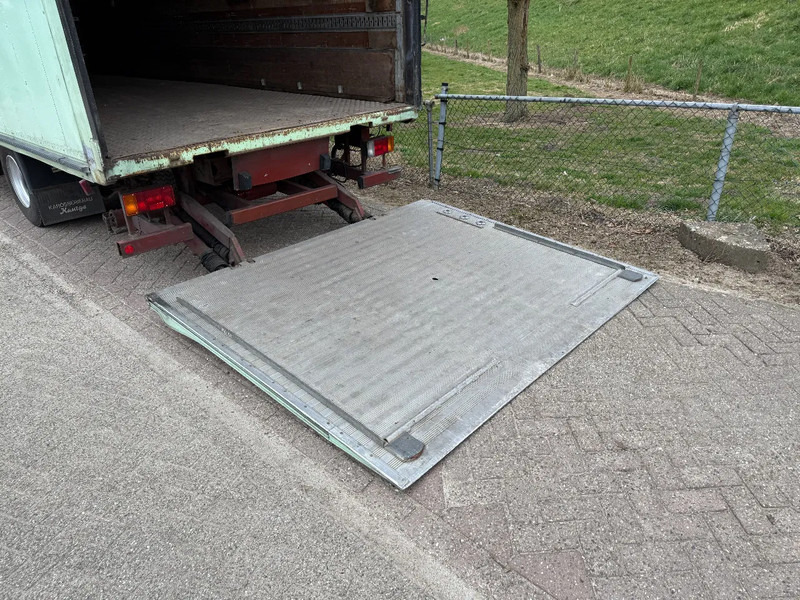 Iveco EuroCargo 75 Bakwagen -Manual-lift- Low KM - Kravas automašīna ar slēgto virsbūvi: foto 4 Iveco EuroCargo 75 Bakwagen -Manual-lift- Low KM - Kravas automašīna ar slēgto virsbūvi: foto 4