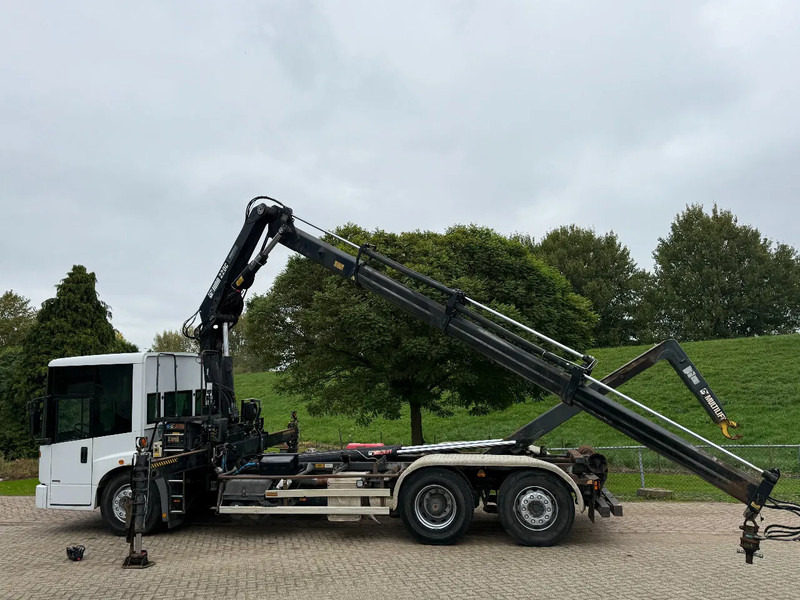Mercedes-Benz Econic Hiab 220-Hooklift-6x2-Remote - Kravas auto ar manipulatoru: foto 5 Mercedes-Benz Econic Hiab 220-Hooklift-6x2-Remote - Kravas auto ar manipulatoru: foto 5