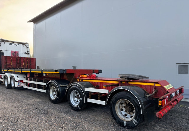 GT-Trailer 3-akselinen paripyörä B-linkki - Bortu puspiekabe/ Platforma: foto 3 GT-Trailer 3-akselinen paripyörä B-linkki - Bortu puspiekabe/ Platforma: foto 3