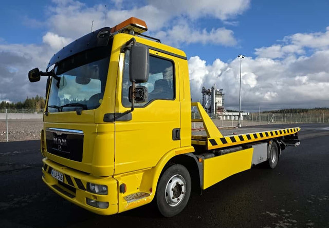 MANTGL 8.180 4x2 Wilhelm Wellmeyer - Auto evakuators: foto 1 MANTGL 8.180 4x2 Wilhelm Wellmeyer - Auto evakuators: foto 1