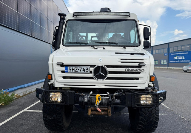 Mercedes-BenzUnimog U5000 + Hiab 099 E-4 līzingu Mercedes-BenzUnimog U5000 + Hiab 099 E-4: foto 9