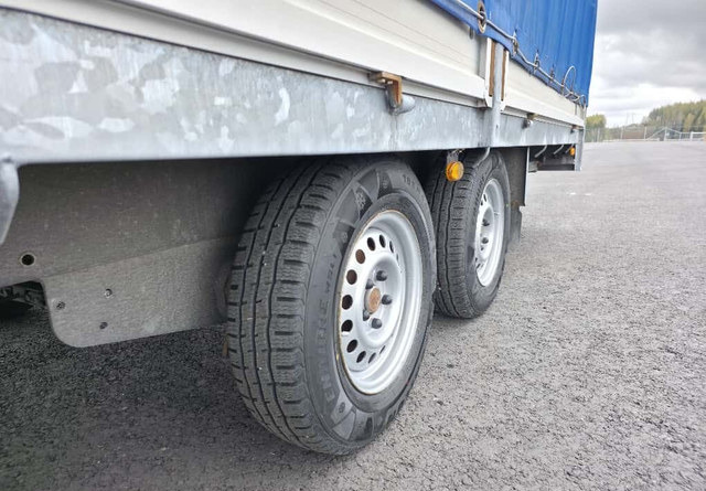 Piekabe ar tentu SarisC3500 Pressukapelli: foto 17