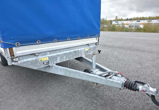 Piekabe ar tentu SarisC3500 Pressukapelli: foto 14