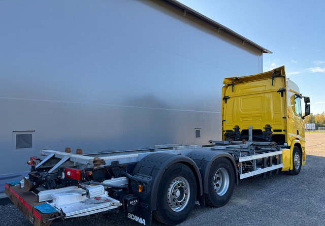 ScaniaR410 CNG/CBG 6X2 - Konteineru vedējs/ Kravas automašīna ar noņemamā virsbūve: foto 5 ScaniaR410 CNG/CBG 6X2 - Konteineru vedējs/ Kravas automašīna ar noņemamā virsbūve: foto 5