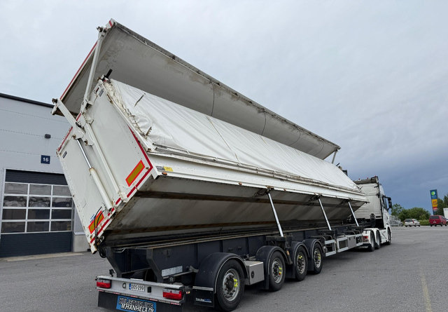 Puspiekabe pašizgāzējs Toplift17m 112m3 Sivukippi: foto 15