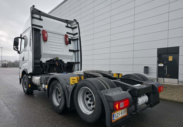 IvecoS-Way 480 6x2 Hieno! - Vilcējs: foto 3 IvecoS-Way 480 6x2 Hieno! - Vilcējs: foto 3