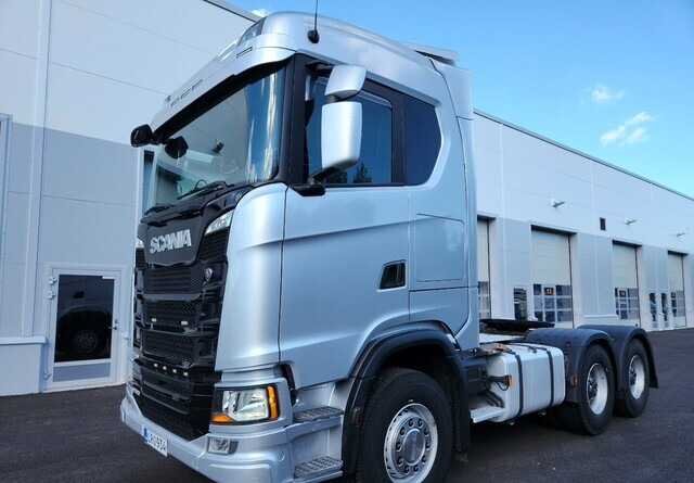 Scania S500 6x4 - Vilcējs: foto 1 Scania S500 6x4 - Vilcējs: foto 1