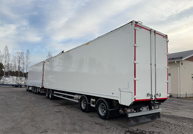 Volvo FH16 750 10x4 - Kravas automašīna ar slēgto virsbūvi: foto 5 Volvo FH16 750 10x4 - Kravas automašīna ar slēgto virsbūvi: foto 5