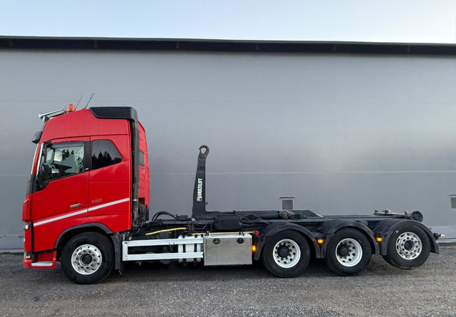 VolvoFH16 750 8X4 - Pacēlājs ar āķi: foto 2 VolvoFH16 750 8X4 - Pacēlājs ar āķi: foto 2