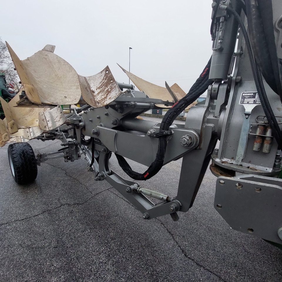 ARATRO ERMO - Arkls: foto 1 ARATRO ERMO - Arkls: foto 1