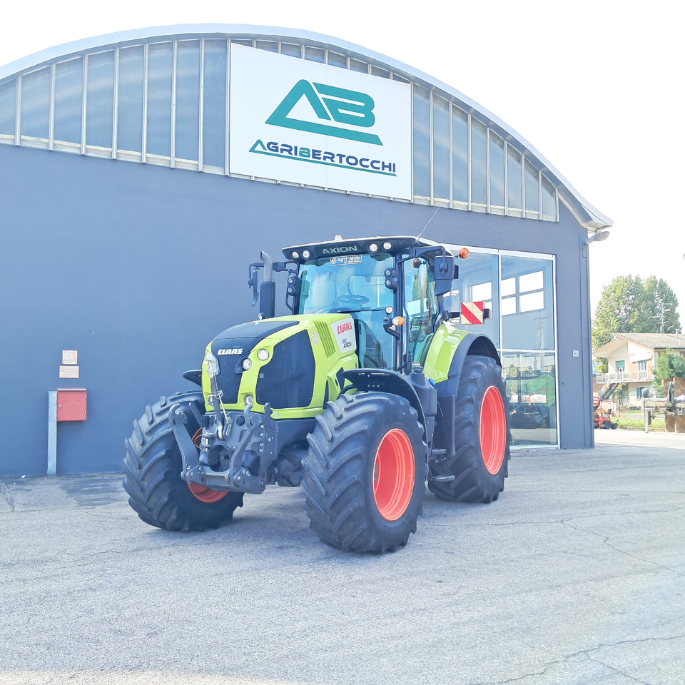 CLAAS AXION 810 - Traktors: foto 1 CLAAS AXION 810 - Traktors: foto 1