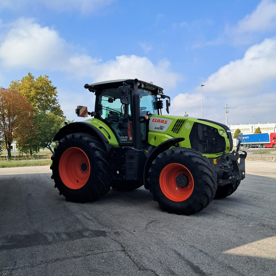 CLAAS AXION 810 - Traktors: foto 4 CLAAS AXION 810 - Traktors: foto 4