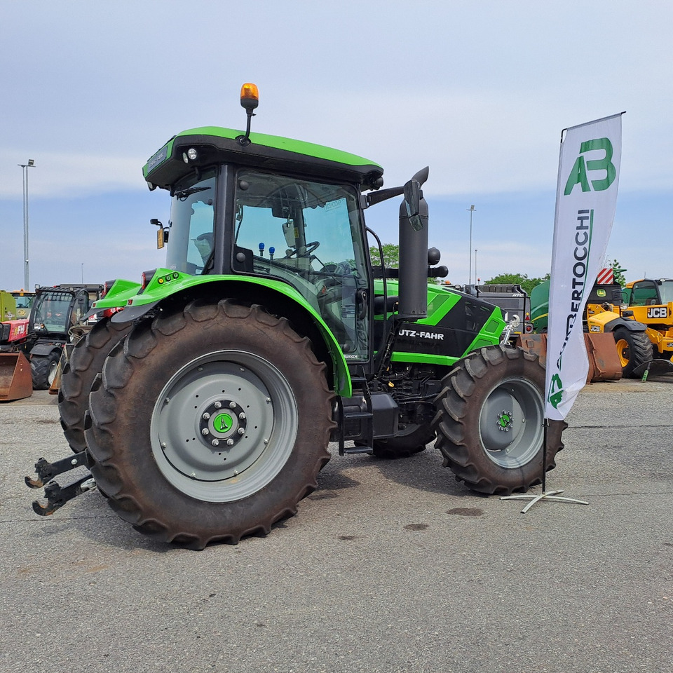 DEUTZ-FAHR 6135 CRV SHIFT - Traktors: foto 3 DEUTZ-FAHR 6135 CRV SHIFT - Traktors: foto 3