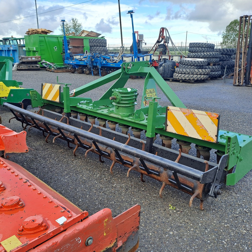 ERPICE ROTANTE MORENI SERIE MA MODELLO 3500 - Vertikālā augsnes frēze: foto 3 ERPICE ROTANTE MORENI SERIE MA MODELLO 3500 - Vertikālā augsnes frēze: foto 3