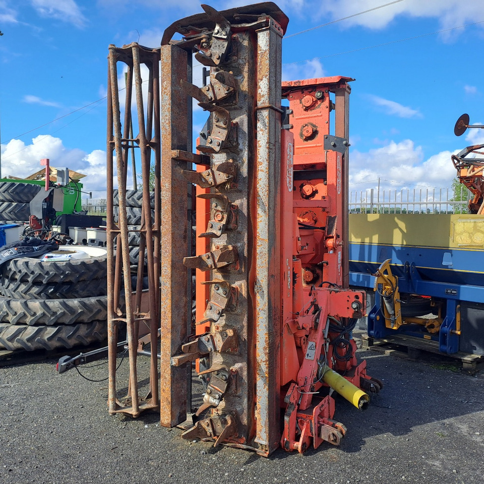 ERPICE ROTANTE PIEGHEVOLE MASCHIO AQUILA 5000 - Zemes frēze: foto 2 ERPICE ROTANTE PIEGHEVOLE MASCHIO AQUILA 5000 - Zemes frēze: foto 2