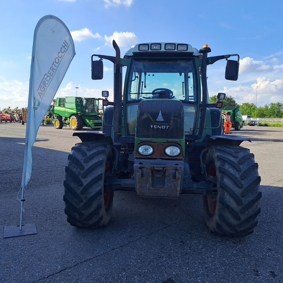 FENDT 312 VARIO - Traktors: foto 3 FENDT 312 VARIO - Traktors: foto 3