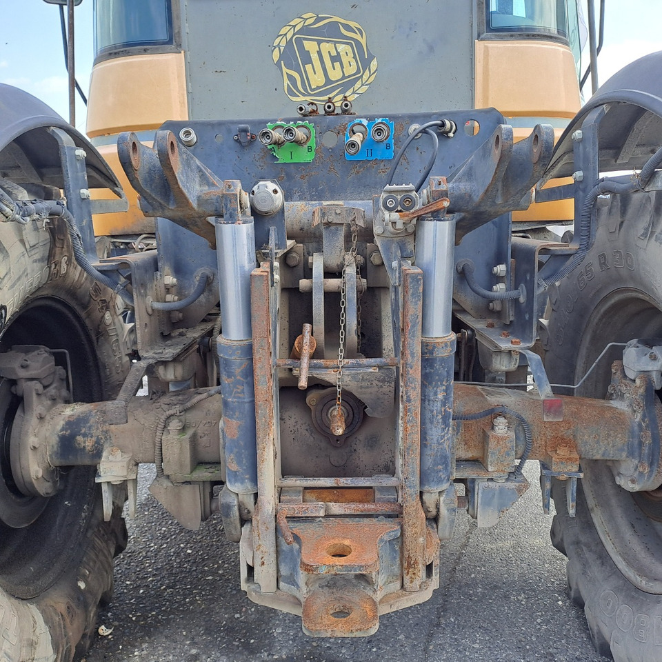 JCB FASTRAC 175 - Traktors: foto 5 JCB FASTRAC 175 - Traktors: foto 5