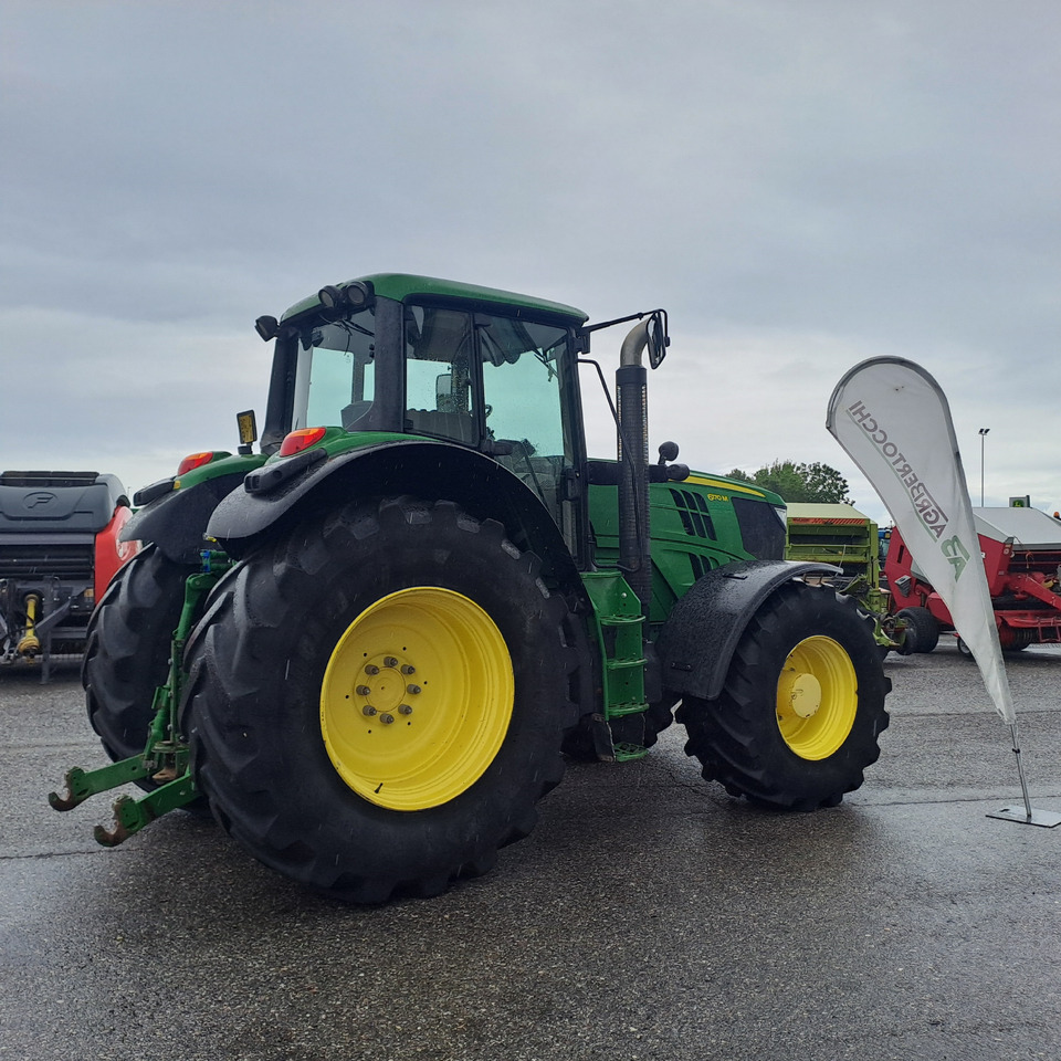 JOHN DEERE 6170 M - Traktors: foto 2 JOHN DEERE 6170 M - Traktors: foto 2