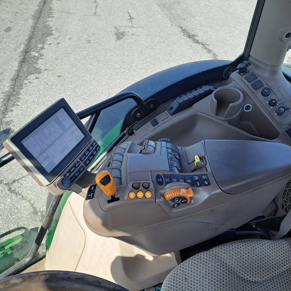 Traktors JOHN DEERE  6175R: foto 9