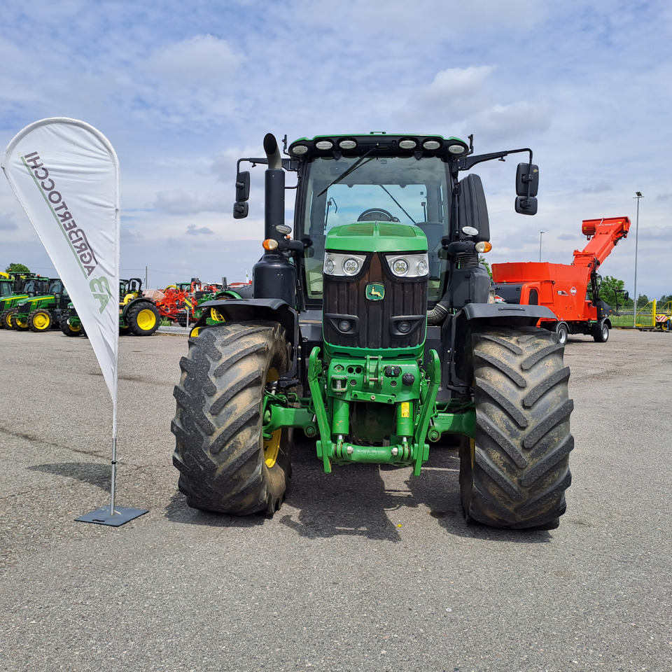 JOHN DEERE 6230R - Traktors: foto 3 JOHN DEERE 6230R - Traktors: foto 3