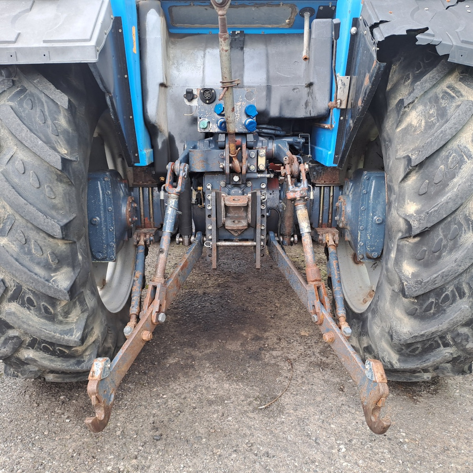 LANDINI 9880 - Traktors: foto 4 LANDINI 9880 - Traktors: foto 4