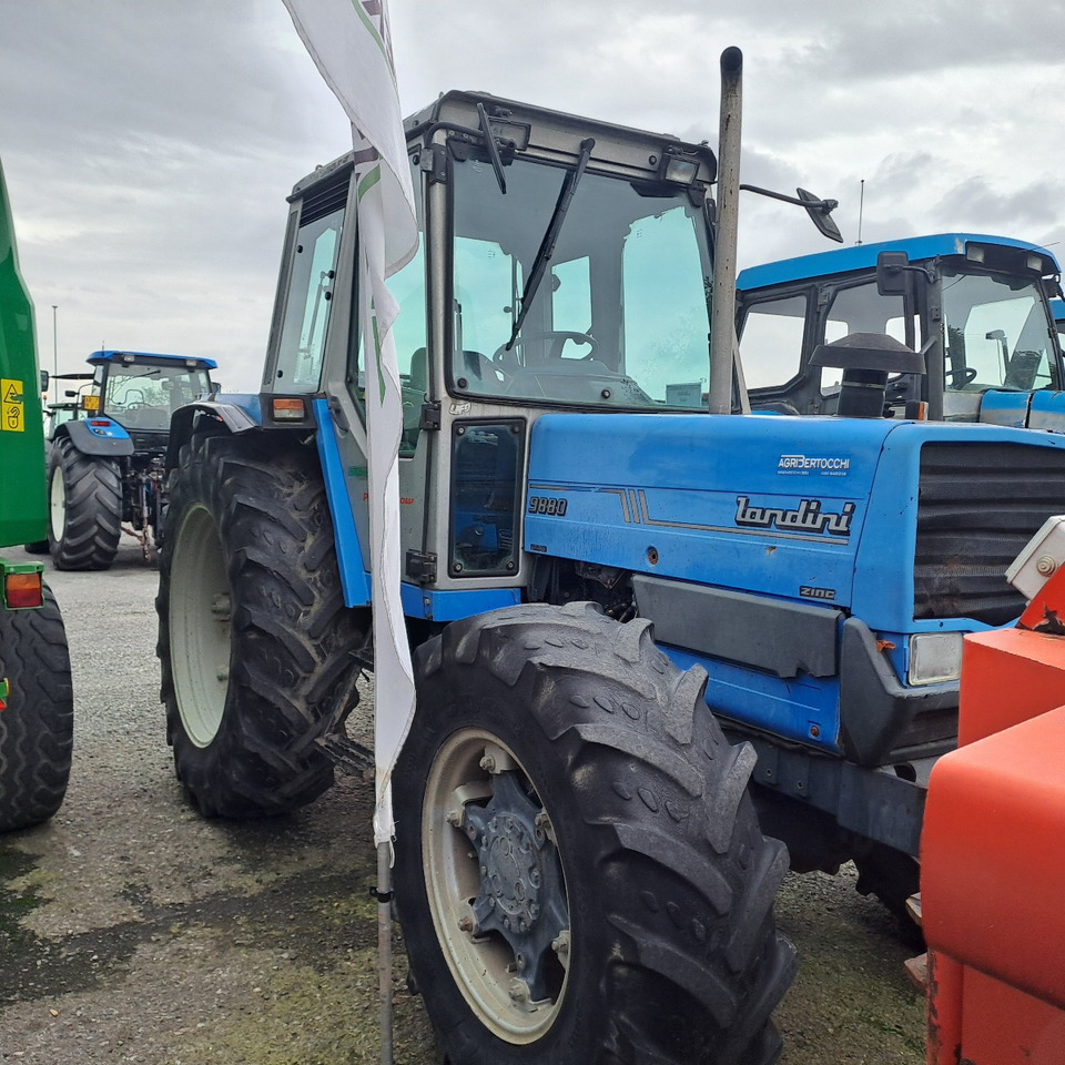 LANDINI 9880 - Traktors: foto 5 LANDINI 9880 - Traktors: foto 5