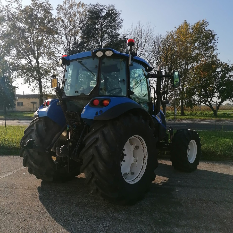NEW HOLLAND T4.105 - Traktors: foto 4 NEW HOLLAND T4.105 - Traktors: foto 4