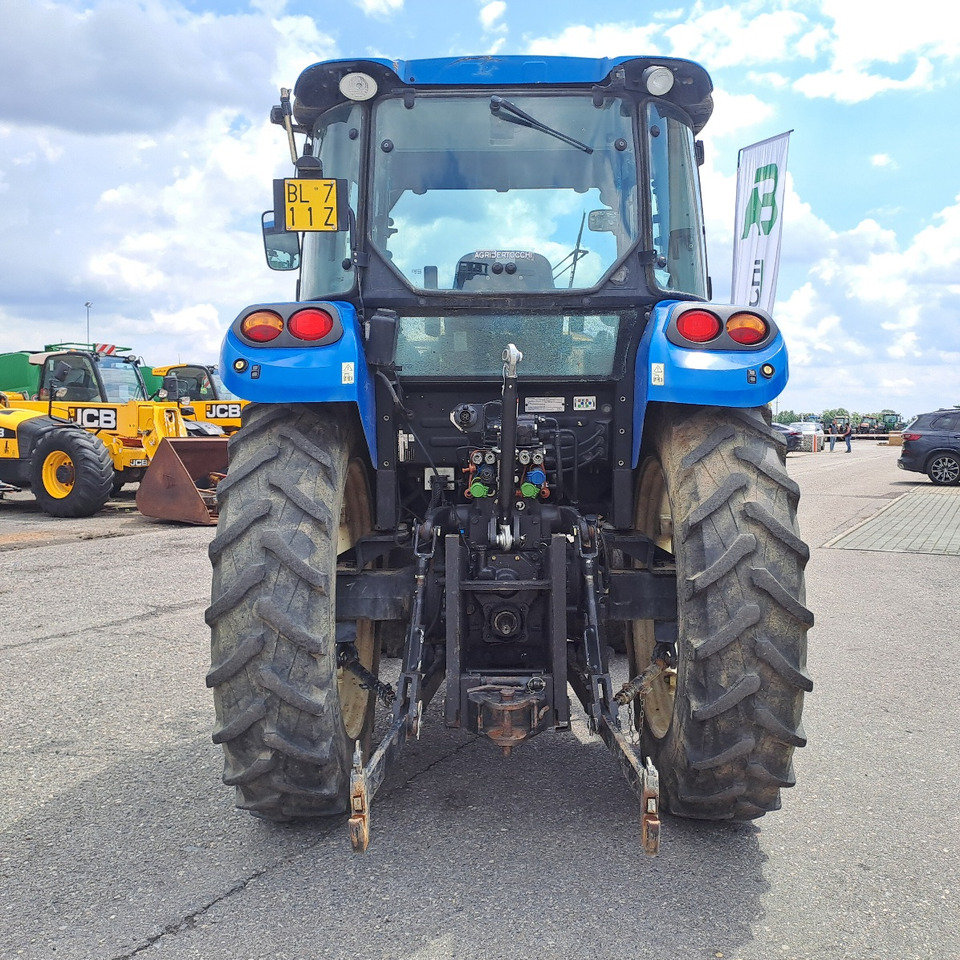 NEW HOLLAND T4.95 - Traktors: foto 3 NEW HOLLAND T4.95 - Traktors: foto 3