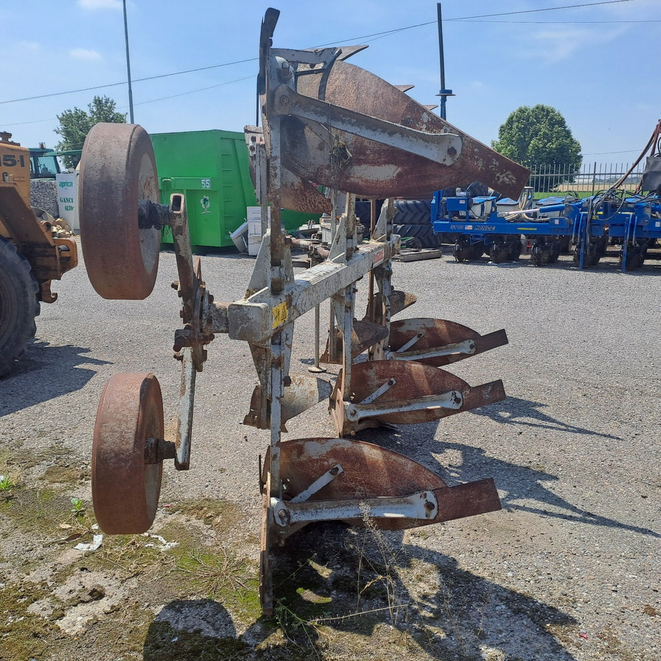 TRIVOMERE EMMEGIEMME - Arkls: foto 3 TRIVOMERE EMMEGIEMME - Arkls: foto 3