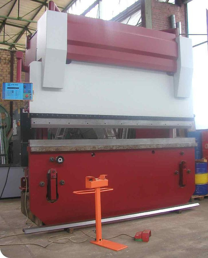 Abkantpresse - Locīšanas prese: foto 3 Abkantpresse - Locīšanas prese: foto 3