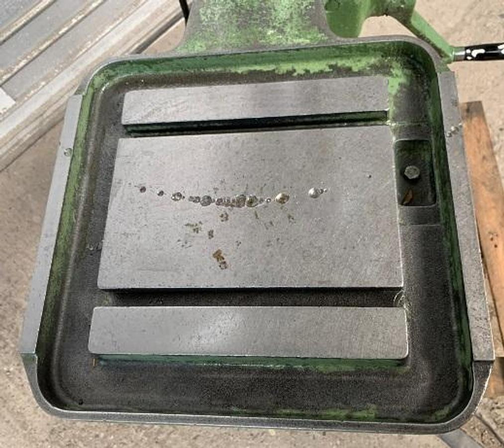 Säulenbohrmaschine ALZMETALL - Galda urbjmašīna: foto 3 Säulenbohrmaschine ALZMETALL - Galda urbjmašīna: foto 3