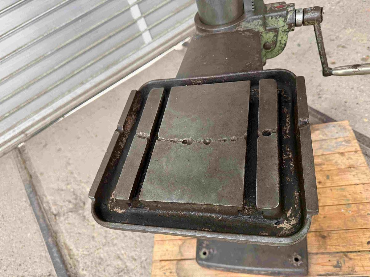 Säulenbohrmaschine FLOTT - Galda urbjmašīna: foto 3 Säulenbohrmaschine FLOTT - Galda urbjmašīna: foto 3