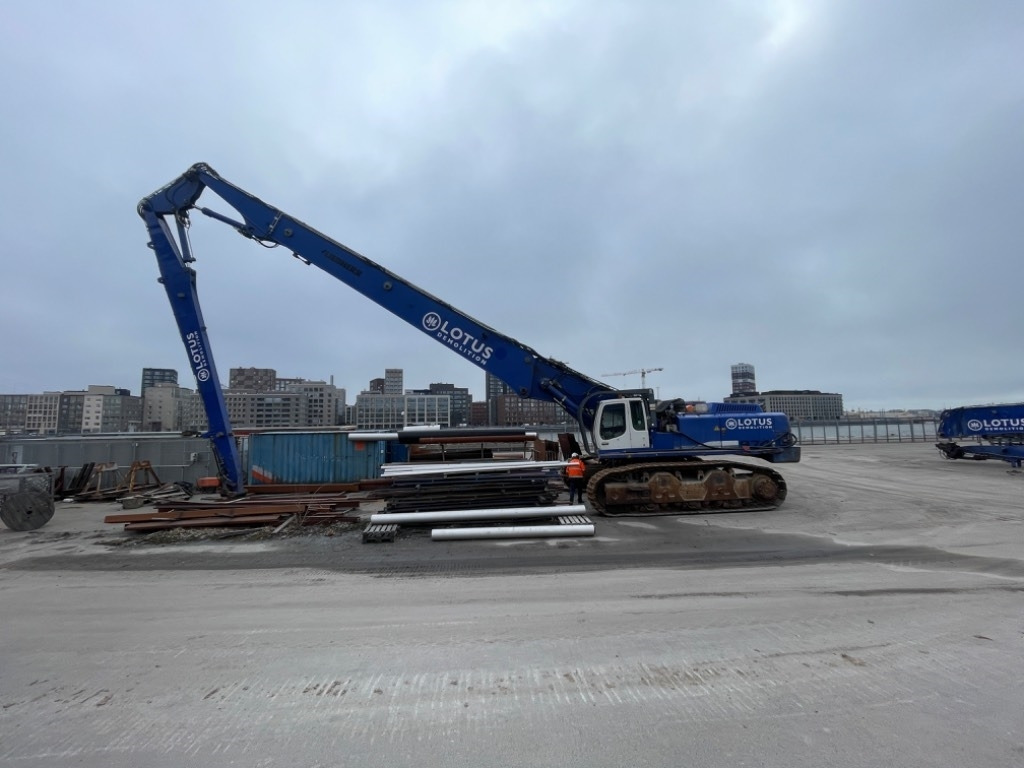 Liebherr R 974 C UHD Demolition 41m, 2 booms - Demontāžas ekskavators: foto 1 Liebherr R 974 C UHD Demolition 41m, 2 booms - Demontāžas ekskavators: foto 1